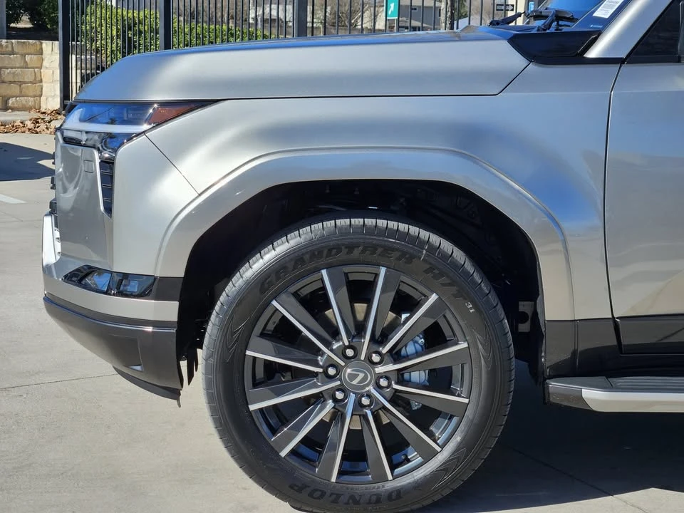 2025 Lexus GX 3rd Gen - Image 3 of 14