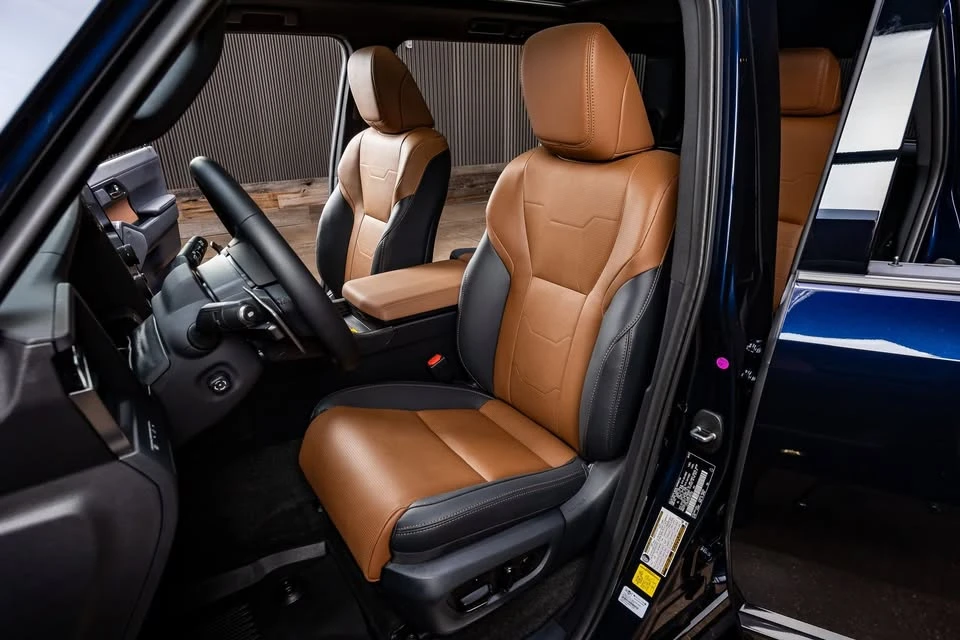 2025 Lexus GX 3rd Gen - Image 3 of 9