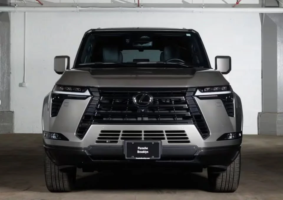 2025 Lexus GX 3rd Gen - Image 4 of 9