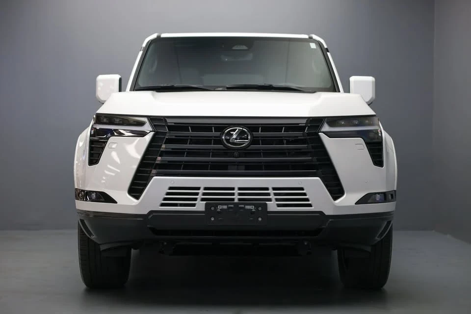 2025 Lexus GX 3rd Gen - Image 3 of 19