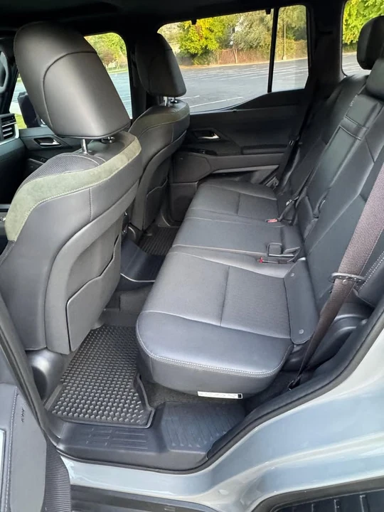 2025 Lexus GX 3rd Gen - Image 9 of 13