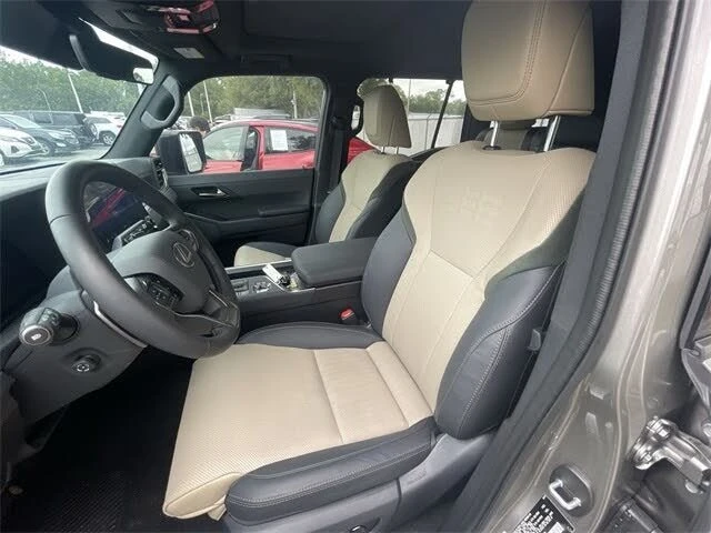 2025 Lexus GX 3rd Gen - Image 11 of 20