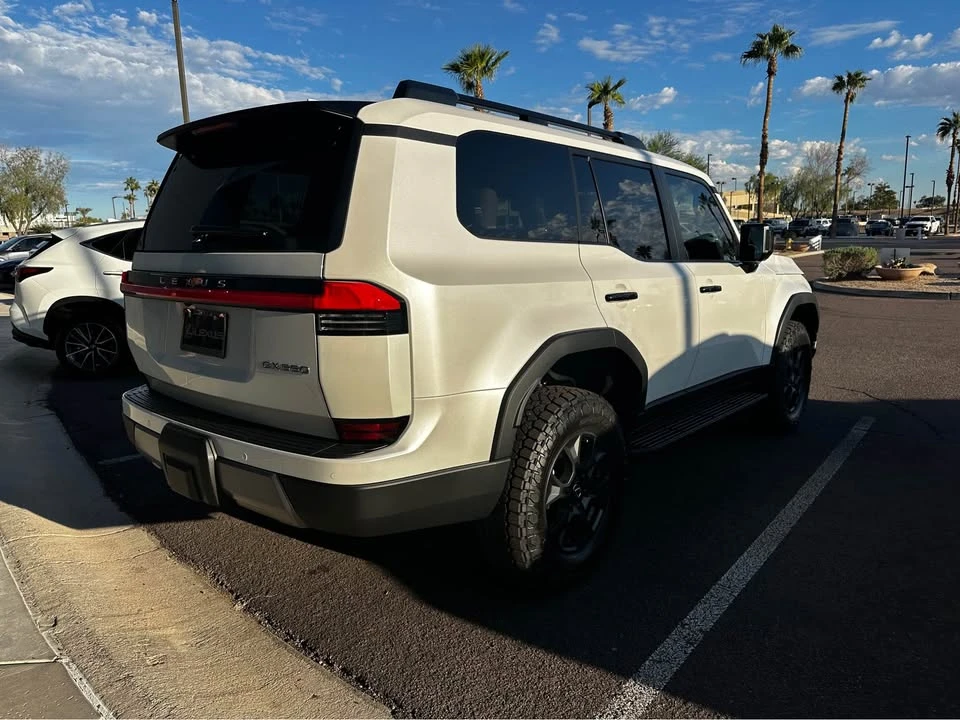 2025 Lexus GX 3rd Gen - Image 8 of 11