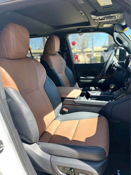 2025 Lexus GX 3rd Gen - Image 3 of 7