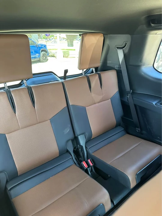 2025 Lexus GX 3rd Gen - Image 5 of 7