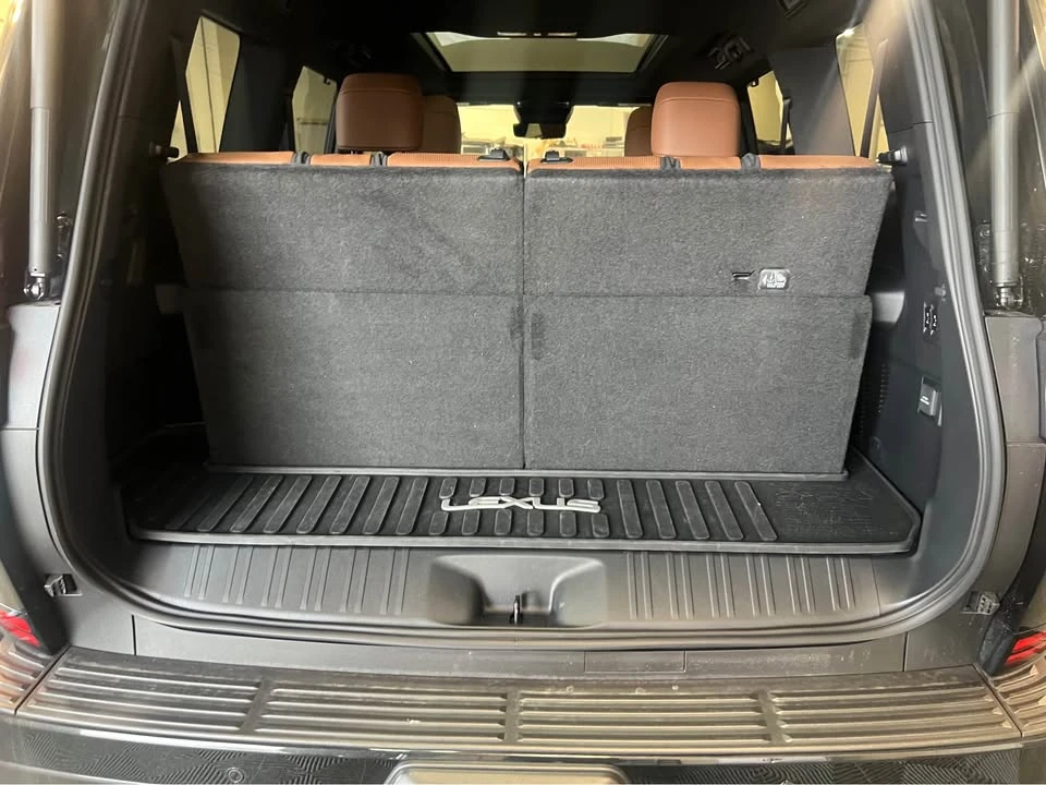 2025 Lexus GX 3rd Gen - Image 7 of 13