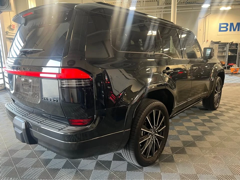 2025 Lexus GX 3rd Gen - Image 5 of 13