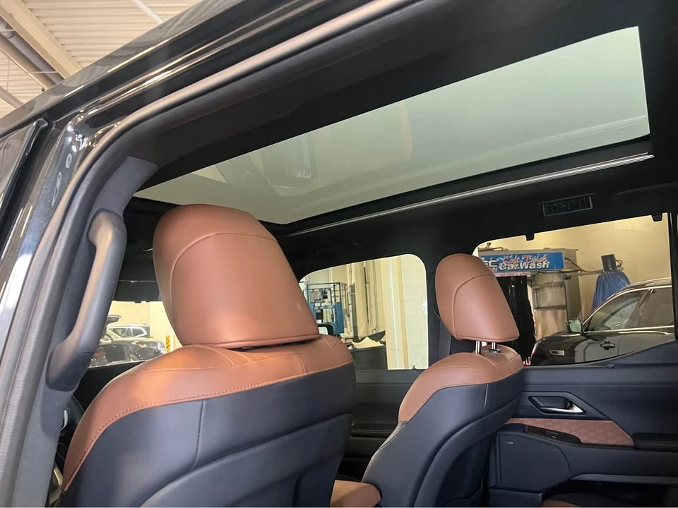 2025 Lexus GX 3rd Gen - Image 10 of 13