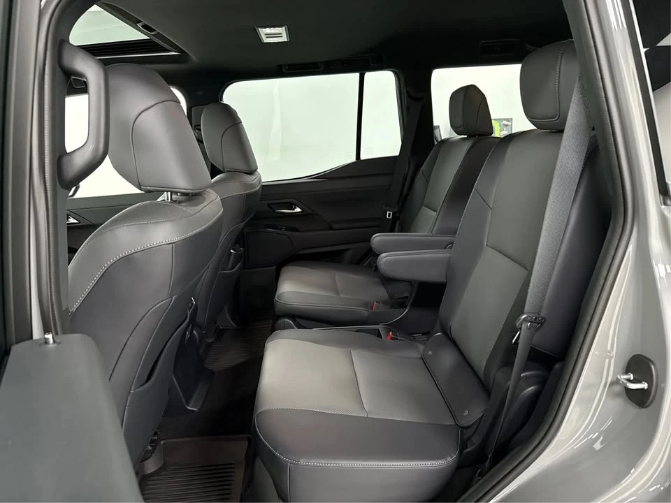 2025 Lexus GX 3rd Gen - Image 10 of 21