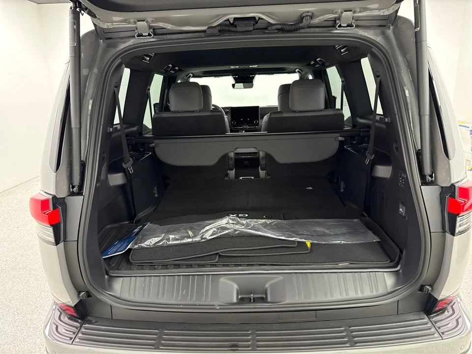 2025 Lexus GX 3rd Gen - Image 11 of 21