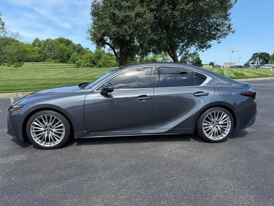 2025 Lexus IS 3rd Gen - Image 5 of 17