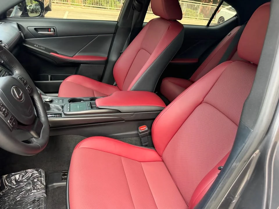 2025 Lexus IS 3rd Gen - Image 9 of 17