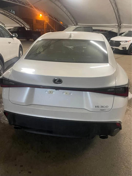 2025 Lexus IS 3rd Gen - Image 5 of 8