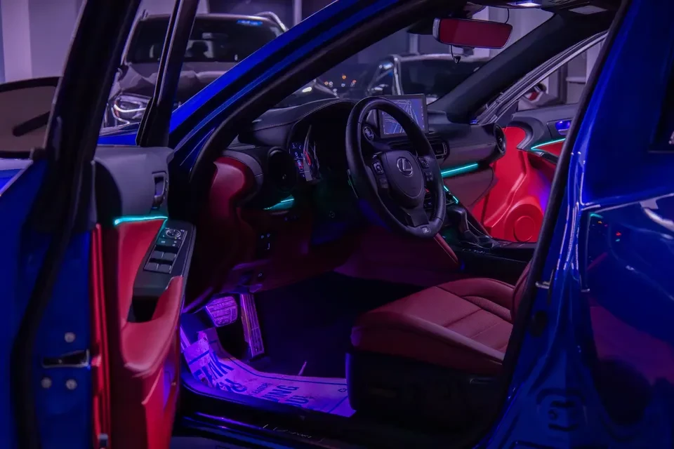 2025 Lexus IS 3rd Gen - Image 9 of 20