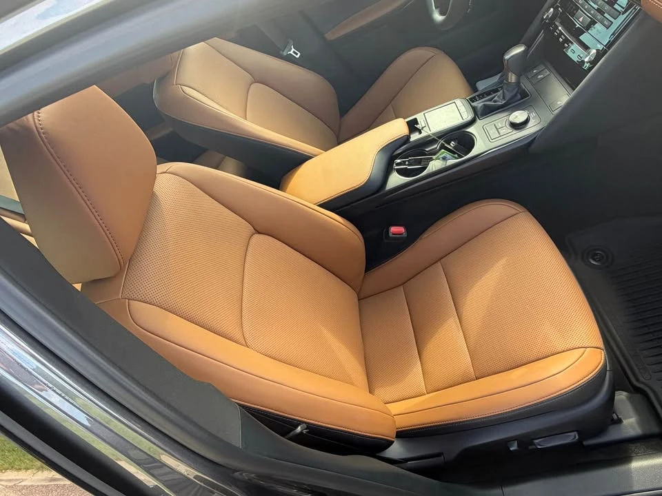 2025 Lexus IS 3rd Gen - Image 10 of 16