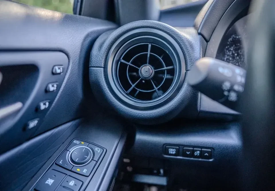 2025 Lexus IS 3rd Gen - Image 8 of 12