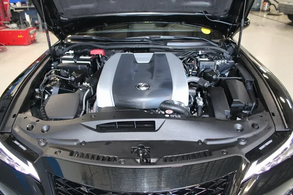 2025 Lexus IS 3rd Gen - Image 3 of 15