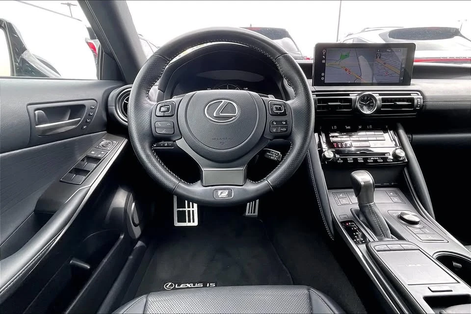 2025 Lexus IS 3rd Gen - Image 8 of 12