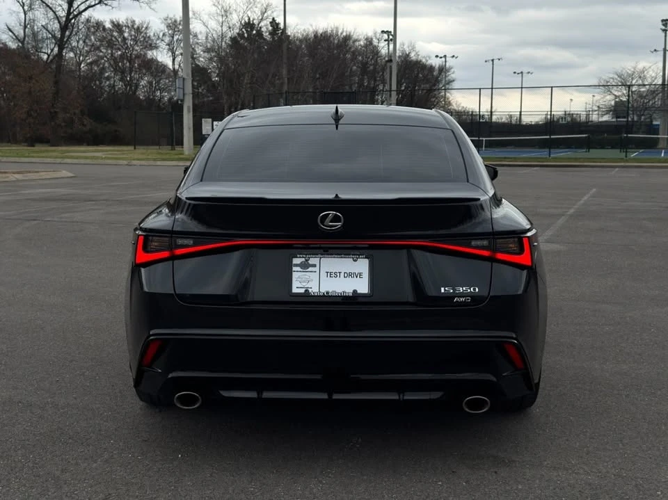 2025 Lexus IS 3rd Gen - Image 6 of 20