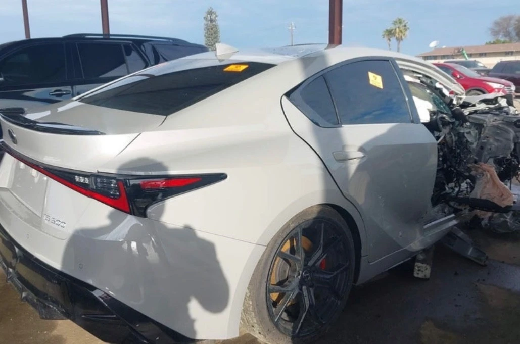 2025 Lexus IS 3rd Gen - Image 4 of 6