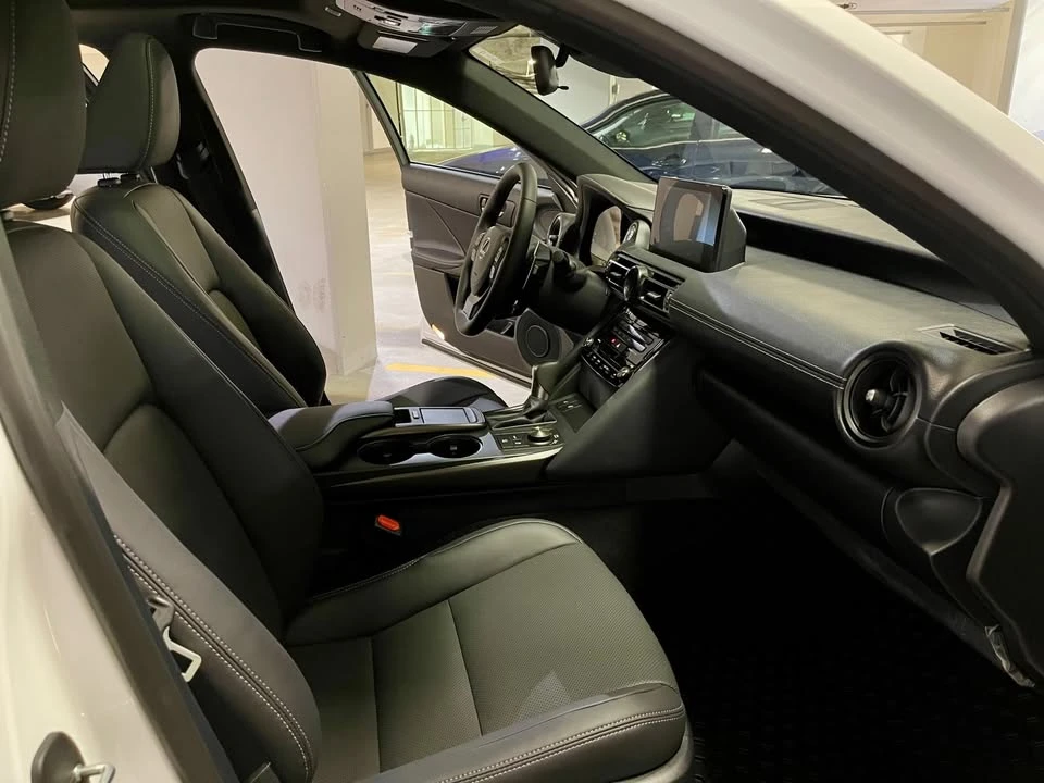 2025 Lexus IS 3rd Gen - Image 8 of 19