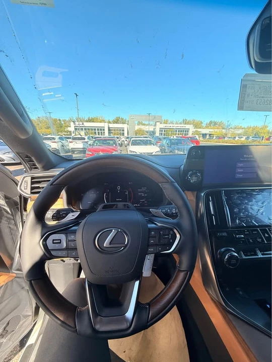 2025 Lexus LX 4th Gen - Image 11 of 12