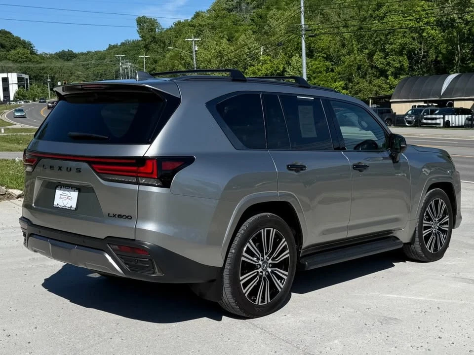 2025 Lexus LX 4th Gen - Image 3 of 20