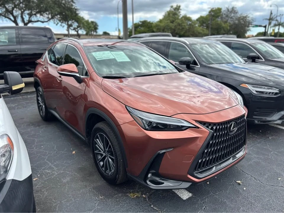 2025 Lexus NX 2nd Gen - Image 2 of 5