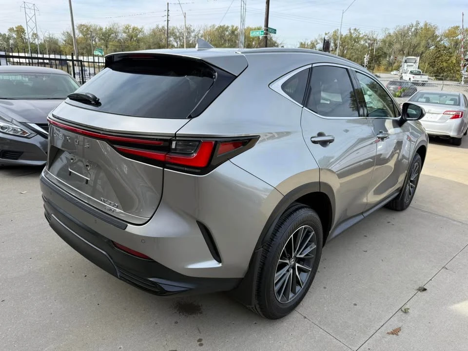 2025 Lexus NX 2nd Gen - Image 15 of 18