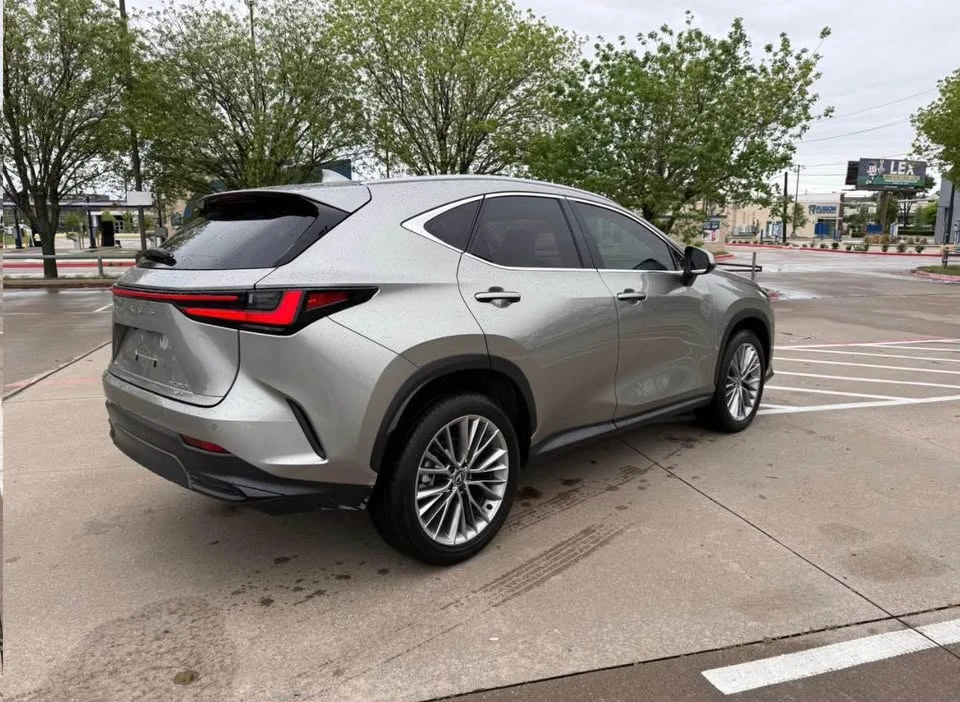 2025 Lexus NX 2nd Gen - Image 5 of 9