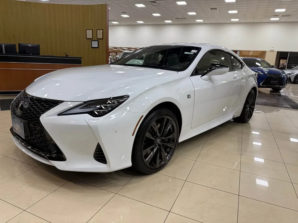 2025 Lexus RC - Image 3 of 11