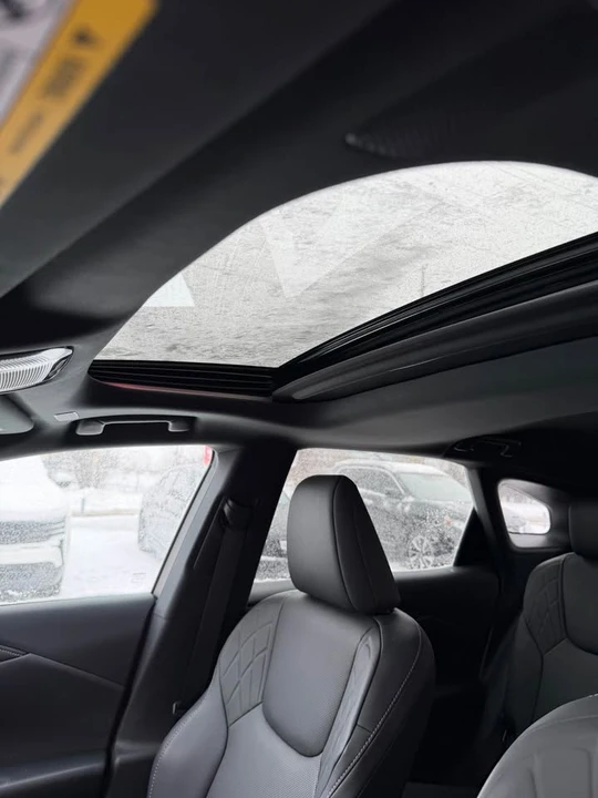 2025 Lexus RX 5th Gen - Image 19 of 19