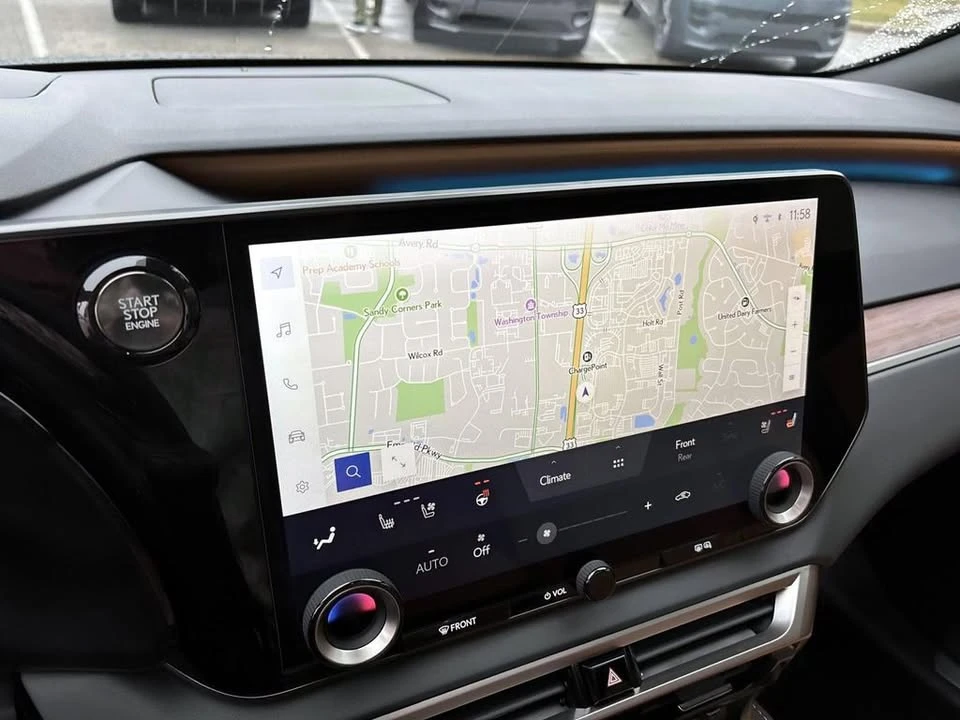 2025 Lexus RX 5th Gen - Image 19 of 20