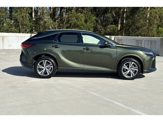 2025 Lexus RX 5th Gen - Image 14 of 20