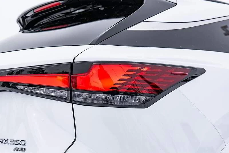 2025 Lexus RX 5th Gen - Image 6 of 20