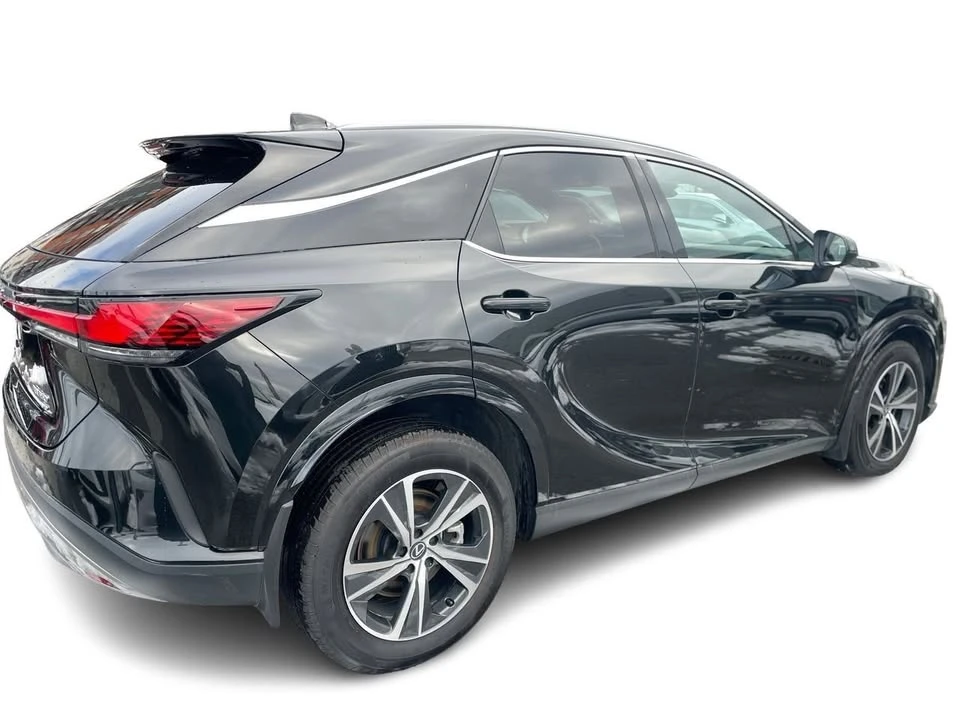 2025 Lexus RX 5th Gen - Image 15 of 20