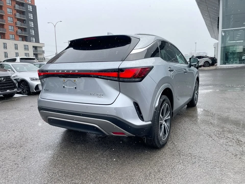 2025 Lexus RX 5th Gen - Image 12 of 20