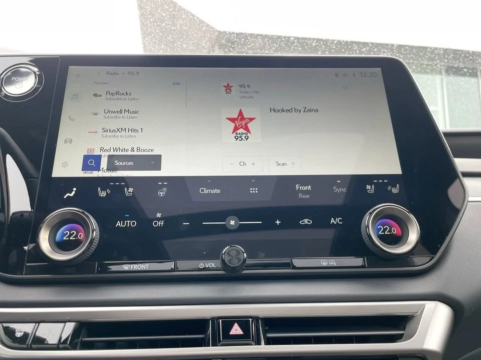 2025 Lexus RX 5th Gen - Image 13 of 19