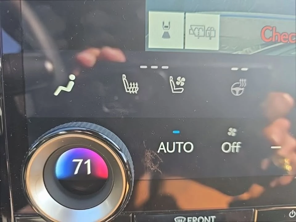 2025 Lexus RX 5th Gen - Image 19 of 20