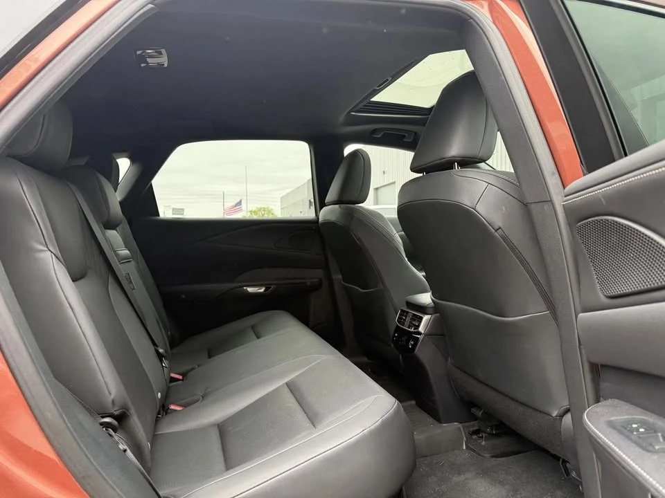 2025 Lexus RX 5th Gen - Image 10 of 15