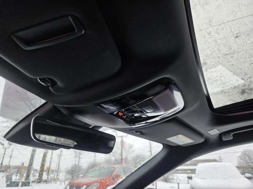 2025 Lexus RX 5th Gen - Image 7 of 7