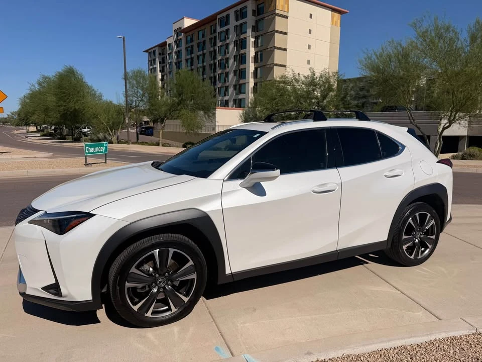 2025 Lexus - Image 3 of 7