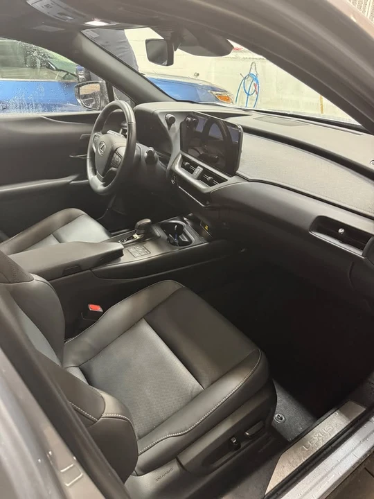 2025 Lexus NX - Image 10 of 10