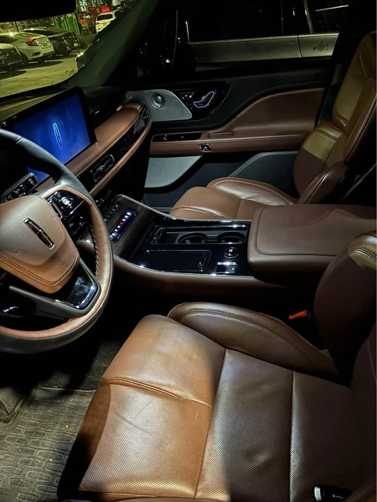 2025 Lincoln Aviator 2nd Gen - Image 8 of 10