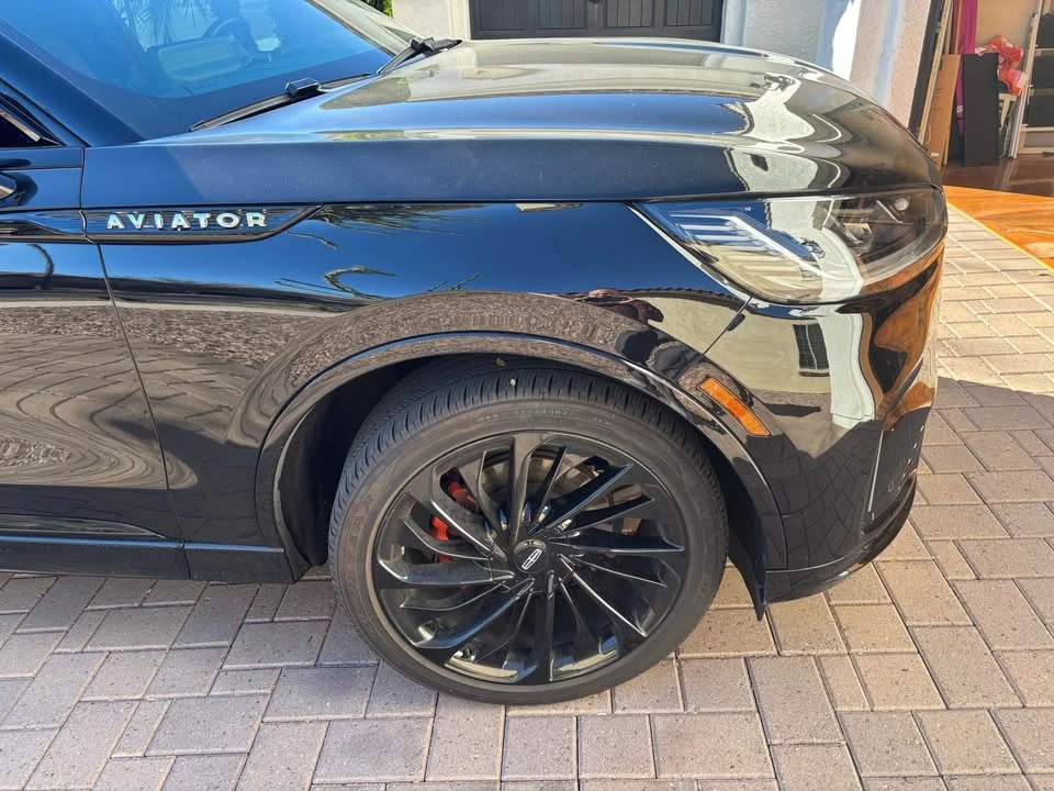 2025 Lincoln Aviator 2nd Gen - Image 6 of 10
