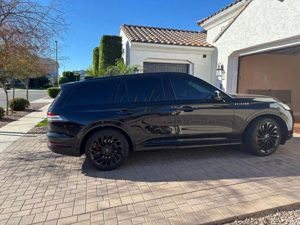 2025 Lincoln Aviator 2nd Gen - Image 5 of 10