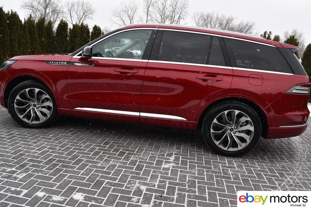 2025 Lincoln Aviator 2nd Gen - Image 8 of 21