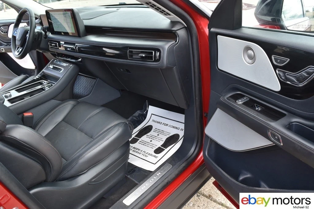 2025 Lincoln Aviator 2nd Gen - Image 17 of 23