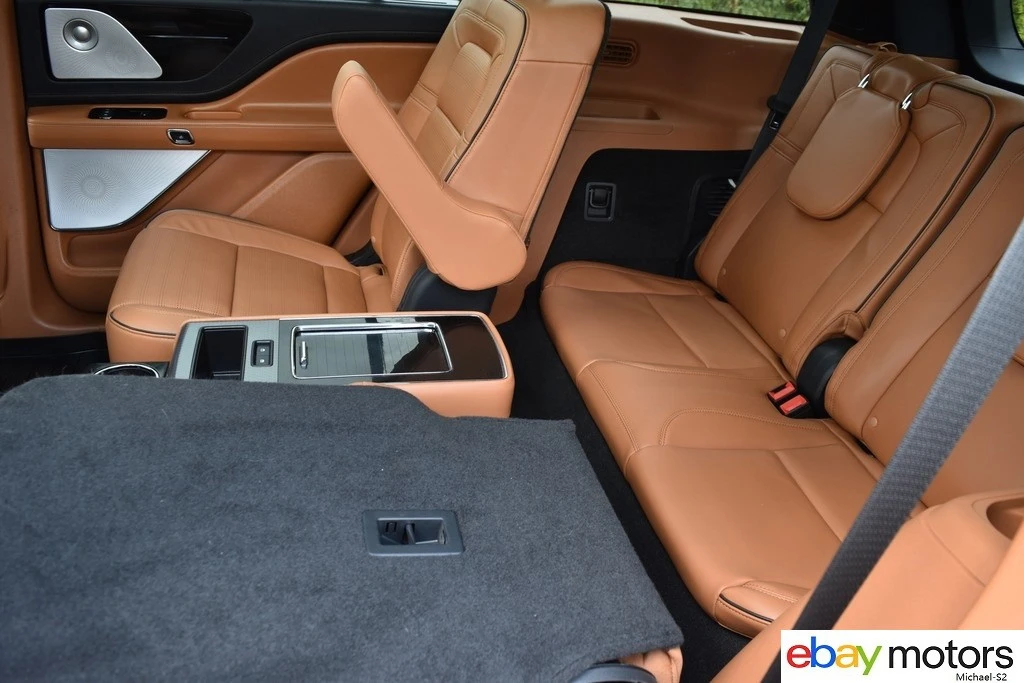 2025 Lincoln Aviator 2nd Gen - Image 14 of 21