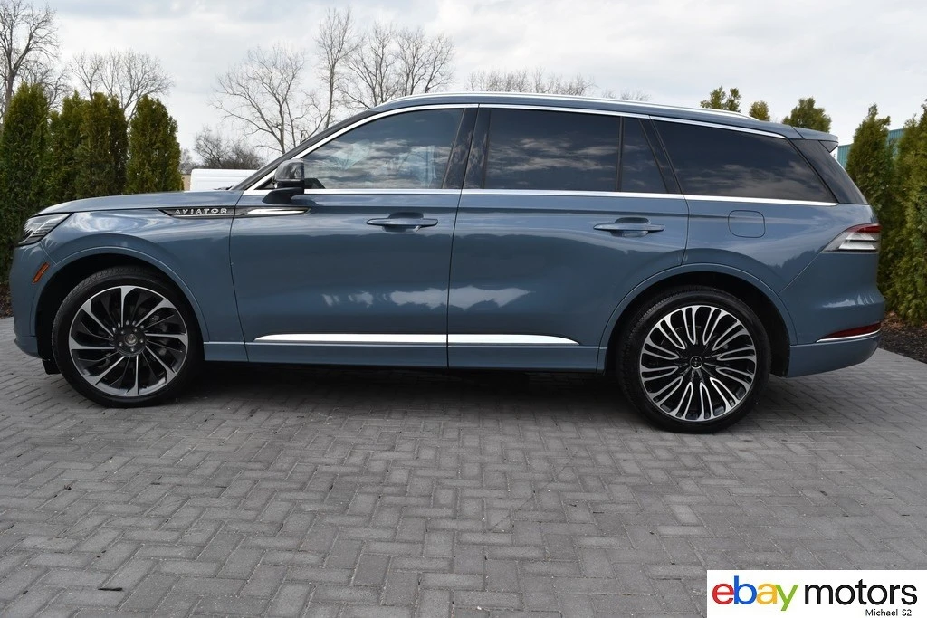 2025 Lincoln Aviator 2nd Gen - Image 8 of 21